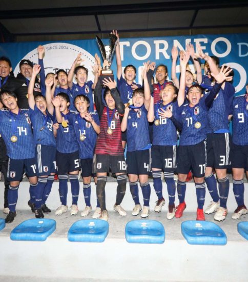 U-16 女子サッカー日本代表優勝
